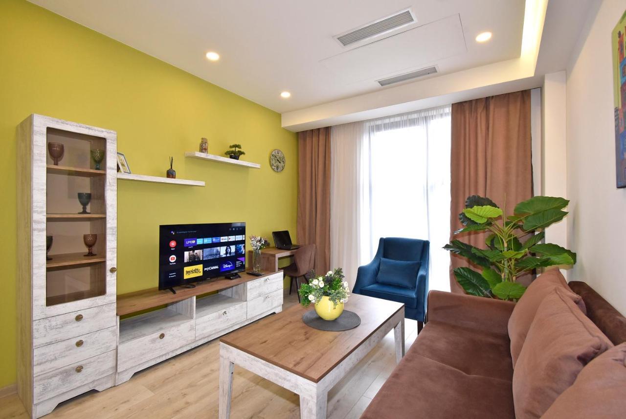 Home4You Apartments On Koghbatsi 耶烈万 外观 照片
