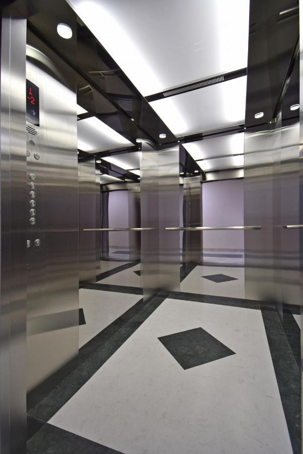 Home4You Apartments On Koghbatsi 耶烈万 外观 照片