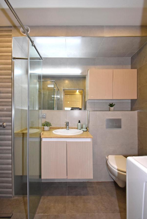 Home4You Apartments On Koghbatsi 耶烈万 外观 照片
